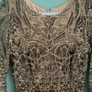 BEADED + SEQUIN PATTERNED LONG EVENING DRESS